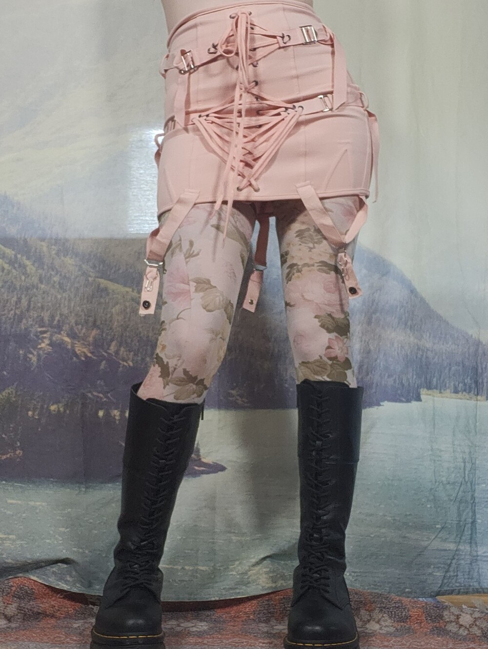 UNIF Rare XS Pink Garter Mini Skirt